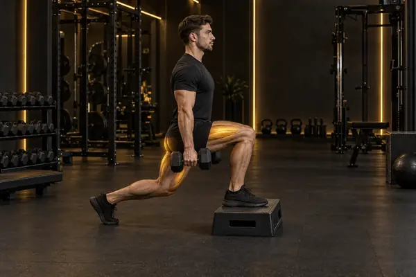 Deficit Reverse Lunge